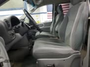 ✅ 2005 Dodge Caravan SXT • VIN: 2D4GP44L45R404697 • Лот: 90909455. Опубликован ранее на Copart с пробегом 147 702 миль. Бесплатный доступ к архиву аукционных продаж из США и подробный отчёт об истории автомобиля на DreamBid. Изображение 7.