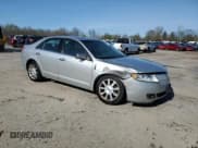 ✅ 2010 Lincoln MKZ • VIN: 3LNHL2GC7AR601053 • Lot: 54455795. Listed on Copart with 176,451 mi. Free auction sales archive from the USA and detailed vehicle history report at DreamBid. Image 4.