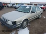 ✅ 1992 Saab 9000 • VIN: YS3CK58B3N1001759 • Lot: 41577492. Wystawiony na IAAI z przebiegiem 137 417 mil. Bezpłatny archiwum sprzedaży aukcyjnych z USA i szczegółowy raport historii pojazdu na DreamBid. Zdjęcie 2.