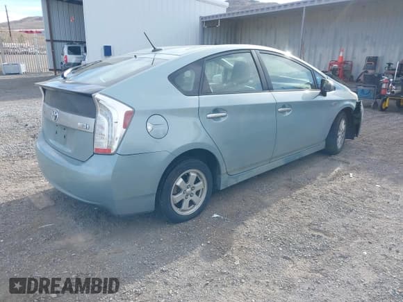 ✅ 2012 Toyota Prius • VIN: JTDKN3DP5C3011257 • Lot: 43849515. Wystawiony na IAAI z przebiegiem 107 622 mil. Bezpłatny archiwum sprzedaży aukcyjnych z USA i szczegółowy raport historii pojazdu na DreamBid. Zdjęcie 4.