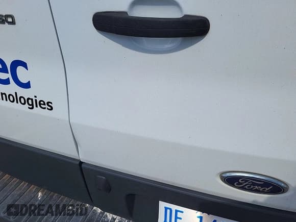 ✅ 2017 Ford Transit • VIN: 1FTYE1YM5HKA73754 • Lot: 43940589. Listed on IAAI with 165,682 mi. Free auction sales archive from the USA and detailed vehicle history report at DreamBid. Image 28.