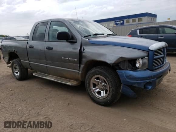 2005 Dodge 1500 SLT z VIN 1D7HU18N45J611945, wystawiony jako Copart lot #64066864 z przebiegiem 128 874 mil mil oraz Czysty tytuł • Clean title. Historia ofert i sprzedaży dostępna na DreamBid. Obrazek 4.