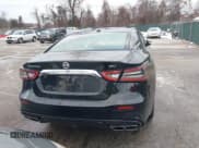 ✅ 2019 Nissan Maxima Platinum • VIN: 1N4AA6AV3KC366377 • Lot: 41295236. Wystawiony na IAAI z przebiegiem 42 987 mil. Bezpłatny archiwum sprzedaży aukcyjnych z USA i szczegółowy raport historii pojazdu na DreamBid. Zdjęcie 16.