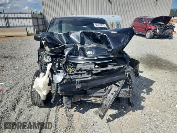 ✅ 2017 Kia Soul • VIN: KNDJN2A28H7489896 • Lot: 65056475. Listed on Copart with 95,111 mi. Free auction sales archive from the USA and detailed vehicle history report at DreamBid. Image 5.