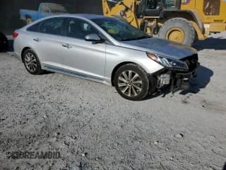 ✅ 2016 Hyundai Sonata Sport • VIN: 5NPE34AF9GH432946 • Lot: 46652813. Listed on Copart with 86,497 mi. Free auction sales archive from the USA and detailed vehicle history report at DreamBid. Image 4.