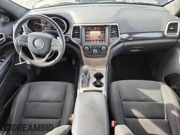 ✅ 2016 Jeep Grand Cherokee Laredo • VIN: 1C4RJFAG5GC462632 • Лот: 89833805. Опубликован ранее на Copart с пробегом 157 613 миль. Бесплатный доступ к архиву аукционных продаж из США и подробный отчёт об истории автомобиля на DreamBid. Изображение 8.