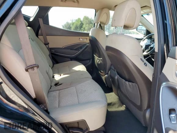 ✅ 2017 Hyundai Santa Fe 2.4L • VIN: 5NMZU3LB6HH013521 • Лот: 71483825. Опубликован ранее на Copart с пробегом 98 476 миль. Бесплатный доступ к архиву аукционных продаж из США и подробный отчёт об истории автомобиля на DreamBid. Изображение 11.