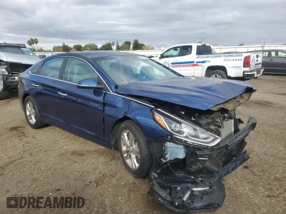 ✅ 2018 Hyundai Sonata Limited • VIN: 5NPE34AF3JH691617 • Lot: 66207662. Listed on Copart with 44,449 mi. Free auction sales archive from the USA and detailed vehicle history report at DreamBid. Image 1.