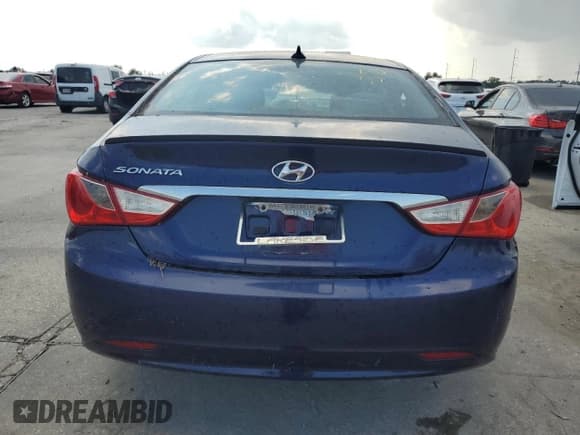 ✅ 2012 Hyundai Sonata GLS • VIN: 5NPEB4ACXCH353692 • Lot: 72646054. Wystawiony na Copart z przebiegiem Nie podano. Bezpłatny archiwum sprzedaży aukcyjnych z USA i szczegółowy raport historii pojazdu na DreamBid. Zdjęcie 6.