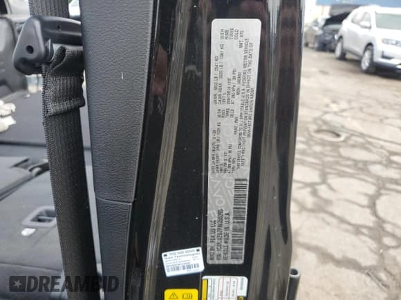 ✅ 2024 Jeep Wrangler Sahara • VIN: 1C4PJXEG7RW355395 • Lot: 68502755. Listed on Copart with Not provided. Free auction sales archive from the USA and detailed vehicle history report at DreamBid. Image 12.