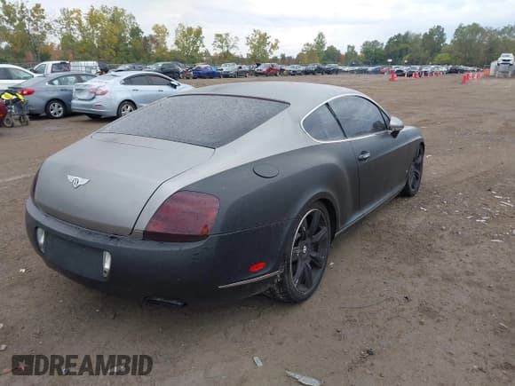✅ 2005 Bentley Continental GT GT • VIN: SCBCR63W45C029077 • Lot: 43279888. Wystawiony na IAAI z przebiegiem 70 871 mil. Bezpłatny archiwum sprzedaży aukcyjnych z USA i szczegółowy raport historii pojazdu na DreamBid. Zdjęcie 4.