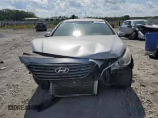2015 Hyundai Sonata Limited с VIN 5NPE34AF3FH108597, выставлен на аукционе Copart как лот 83854715 с пробегом 170 413 миль миль и Списание • Salvage title. История ставок и продаж доступна на DreamBid. Изображение 5.