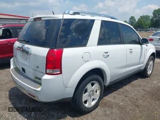 ✅ 2006 Saturn VUE • VIN: 5GZCZ53496S887155 • Lot: 42608250. Wystawiony na IAAI z przebiegiem 226 929 mil. Bezpłatny archiwum sprzedaży aukcyjnych z USA i szczegółowy raport historii pojazdu na DreamBid. Zdjęcie 4.