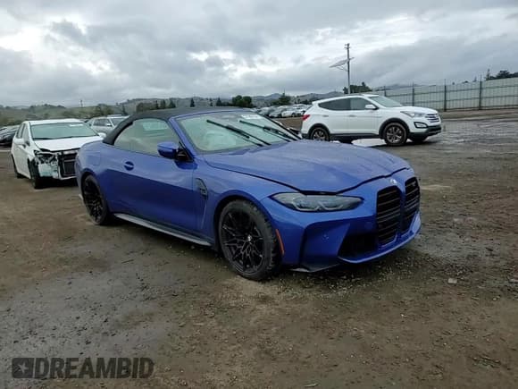 ✅ 2022 BMW M4 Competition xDrive • VIN: WBS33BA04NCJ86672 • Lot: 37588104. Listed on Copart with Not provided. Free auction sales archive from the USA and detailed vehicle history report at DreamBid. Image 11.