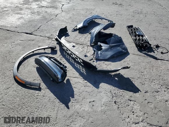 ✅ 2024 Honda CR-V EX • VIN: 2HKRS3H42RH333066 • Лот: 71236645. Опубликован ранее на Copart с пробегом 15 226 миль. Бесплатный доступ к архиву аукционных продаж из США и подробный отчёт об истории автомобиля на DreamBid. Изображение 13.