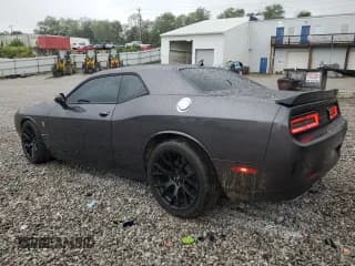 ✅ 2018 Dodge Challenger T/A 392 • VIN: 2C3CDZFJ9JH116580 • Lot: 82117625. Wystawiony na Copart z przebiegiem 55 531 mil. Bezpłatny archiwum sprzedaży aukcyjnych z USA i szczegółowy raport historii pojazdu na DreamBid. Zdjęcie 2.