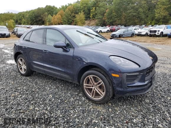 ✅ 2023 Porsche Macan • VIN: WP1AA2A59PLB14853 • Lot: 89906775. Wystawiony na Copart z przebiegiem Nie podano. Bezpłatny archiwum sprzedaży aukcyjnych z USA i szczegółowy raport historii pojazdu na DreamBid. Zdjęcie 4.