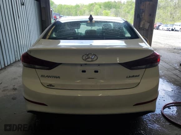 ✅ 2018 Hyundai Elantra Limited • VIN: 5NPD84LFXJH213477 • Lot: 56096385. Listed on Copart with 119,469 mi. Free auction sales archive from the USA and detailed vehicle history report at DreamBid. Image 6.
