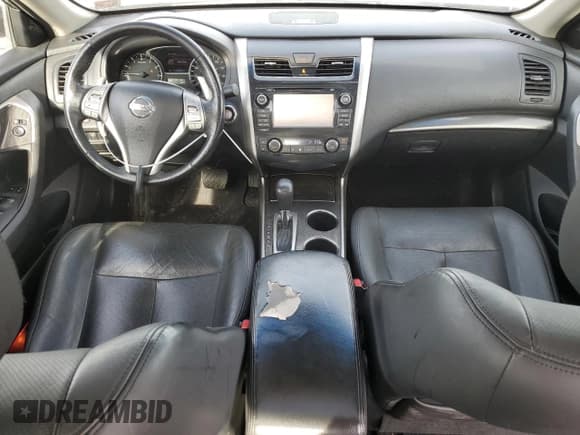 ✅ 2014 Nissan Altima S • VIN: 1N4BL3AP7EC292805 • Lot: 42700545. Listed on Copart with 109,166 mi. Free auction sales archive from the USA and detailed vehicle history report at DreamBid. Image 8.