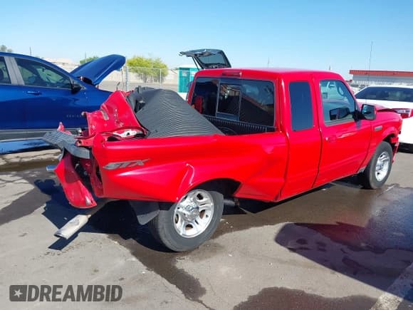 ✅ 2006 Ford Ranger STX • VIN: 1FTYR44E66PA17472 • Lot: 42126850. Listed on IAAI with 97,701 mi. Free auction sales archive from the USA and detailed vehicle history report at DreamBid. Image 4.