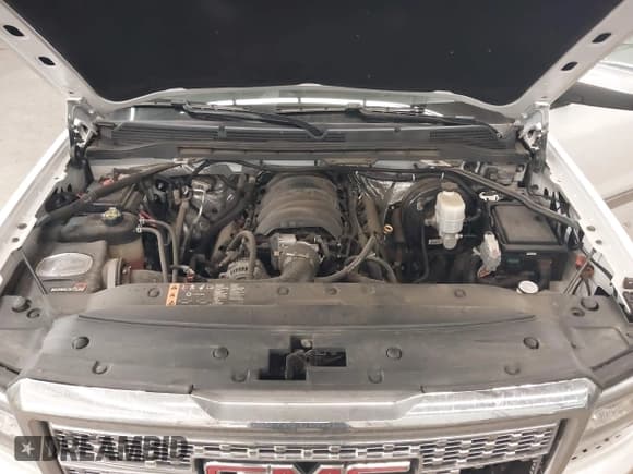 ✅ 2017 GMC Sierra 1500 Denali • VIN: 3GTU2PEJXHG240654 • Lot: 42549730. Listed on IAAI with 157,480 mi. Free auction sales archive from the USA and detailed vehicle history report at DreamBid. Image 10.