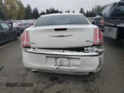 ✅ 2014 Chrysler 300 C • VIN: 2C3CCAKG5EH253102 • Лот: 90117035. Опубликован ранее на Copart с пробегом 146 877 миль. Бесплатный доступ к архиву аукционных продаж из США и подробный отчёт об истории автомобиля на DreamBid. Изображение 6.