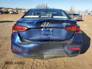 2020 Hyundai Accent SE z VIN 3KPC24A63LE121523, wystawiony jako Copart lot #37807554 z przebiegiem 80 317 mil mil oraz . Historia ofert i sprzedaży dostępna na DreamBid. Obrazek 6.