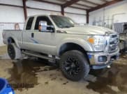 ✅ 2015 Ford F-250 XLT • VIN: 1FT7X2B64FEB38319 • Lot: 70901545. Wystawiony na Copart z przebiegiem 74 025 mil. Bezpłatny archiwum sprzedaży aukcyjnych z USA i szczegółowy raport historii pojazdu na DreamBid. Zdjęcie 4.