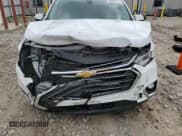 ✅ 2019 Chevrolet Traverse LT • VIN: 1GNEVHKW7KJ298798 • Lot: 66688774. Wystawiony na Copart z przebiegiem 75 670 mil. Bezpłatny archiwum sprzedaży aukcyjnych z USA i szczegółowy raport historii pojazdu na DreamBid. Zdjęcie 14.