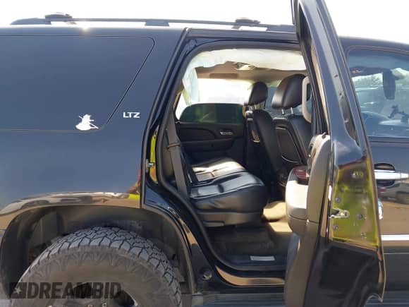 2010 Chevrolet Tahoe LTZ с VIN 1GNUCCE00AR145756, выставлен на аукционе IAAI как лот 43141466 с пробегом 261 166 миль миль и . История ставок и продаж доступна на DreamBid. Изображение 8.