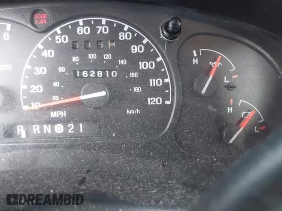 ✅ 2003 Mazda B-Series DS • VIN: 4F4YR16U83TM17272 • Lot: 41387645. Wystawiony na IAAI z przebiegiem 162 810 mil. Bezpłatny archiwum sprzedaży aukcyjnych z USA i szczegółowy raport historii pojazdu na DreamBid. Zdjęcie 15.