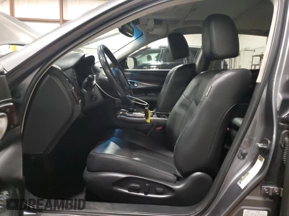 ✅ 2019 Infiniti Q70 Luxe • VIN: JN1BY1AR3KM580010 • Лот: 91108145. Опубликован ранее на Copart с пробегом 47 535 миль. Бесплатный доступ к архиву аукционных продаж из США и подробный отчёт об истории автомобиля на DreamBid. Изображение 7.