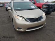 ✅ 2012 Toyota Sienna LE • VIN: 5TDKK3DC9CS206203 • Lot: 43658878. Listed on IAAI with 133,763 mi. Free auction sales archive from the USA and detailed vehicle history report at DreamBid. Image 6.