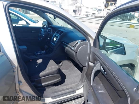 ✅ 2016 GMC Acadia SLE • VIN: 1GKKRNED6GJ199863 • Lot: 43353059. Listed on IAAI with 74,612 mi. Free auction sales archive from the USA and detailed vehicle history report at DreamBid. Image 5.