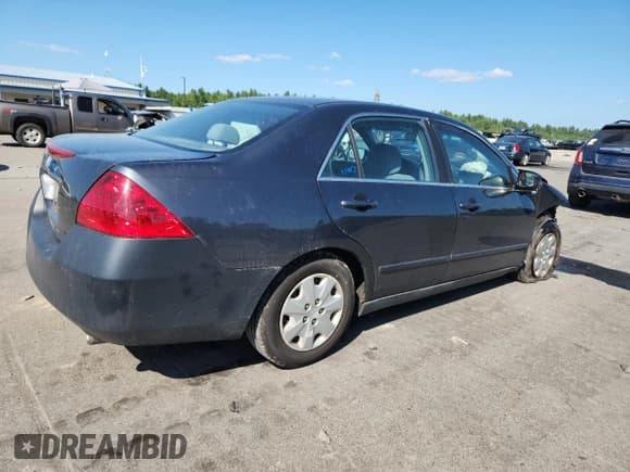 ✅ 2007 Honda Accord LX SE • VIN: 1HGCM66447A099877 • Lot: 69209495. Listed on Copart with 128,300 mi. Free auction sales archive from the USA and detailed vehicle history report at DreamBid. Image 3.