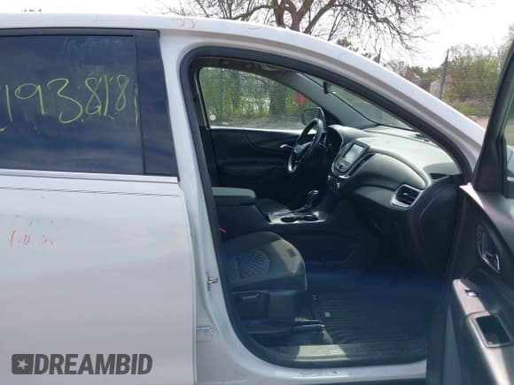 ✅ 2018 Chevrolet Equinox LT • VIN: 3GNAXJEV0JS648014 • Lot: 42193818. Listed on IAAI with 96,146 mi. Free auction sales archive from the USA and detailed vehicle history report at DreamBid. Image 5.