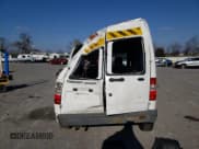 ✅ 2010 Ford Transit Connect XL • VIN: NM0LS7CN1AT008547 • Lot: 85105994. Wystawiony na Copart z przebiegiem 400 171 mil. Bezpłatny archiwum sprzedaży aukcyjnych z USA i szczegółowy raport historii pojazdu na DreamBid. Zdjęcie 6.