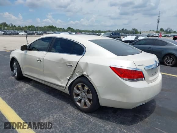 ✅ 2012 Buick LaCrosse Premium 2 • VIN: 1G4GF5E30CF344468 • Lot: 42673128. Listed on IAAI with 175,543 mi. Free auction sales archive from the USA and detailed vehicle history report at DreamBid. Image 3.