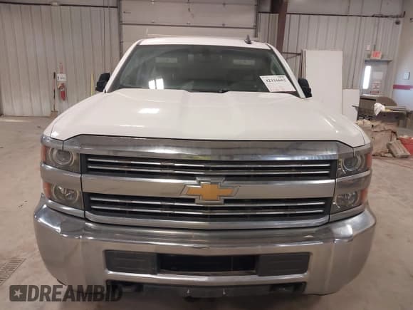 ✅ 2017 Chevrolet Silverado 2500HD Work Truck • VIN: 1GC2CUEG1HZ304992 • Lot: 42116602. Wystawiony na IAAI z przebiegiem 261 765 mil. Bezpłatny archiwum sprzedaży aukcyjnych z USA i szczegółowy raport historii pojazdu na DreamBid. Zdjęcie 12.
