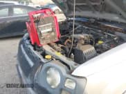 ✅ 2002 Nissan Xterra XE • VIN: 5N1ED28Y82C571264 • Lot: 42580136. Wystawiony na IAAI z przebiegiem 278 941 mil. Bezpłatny archiwum sprzedaży aukcyjnych z USA i szczegółowy raport historii pojazdu na DreamBid. Zdjęcie 6.