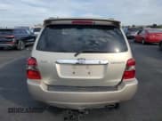 ✅ 2005 Toyota Highlander • VIN: JTEEP21A650076944 • Лот: 92302235. Опубликован ранее на Copart с пробегом 181 470 миль. Бесплатный доступ к архиву аукционных продаж из США и подробный отчёт об истории автомобиля на DreamBid. Изображение 6.