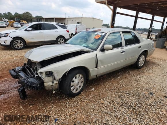 ✅ 2005 Mercury Grand Marquis LS Premium • VIN: 2MEFM75WX5X656962 • Лот: 81575245. Опубликован ранее на Copart с пробегом 215 644 миль. Бесплатный доступ к архиву аукционных продаж из США и подробный отчёт об истории автомобиля на DreamBid. Изображение 1.