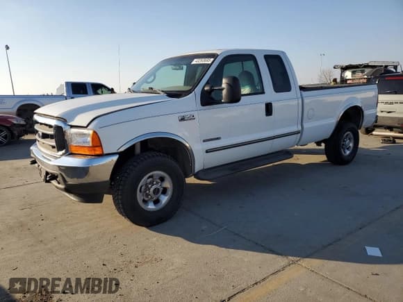 ✅ 1999 Ford F-350 XL • VIN: 1FTSX31F0XEC74188 • Лот: 43263695. Опубликован ранее на Copart с пробегом 264 558 миль. Бесплатный доступ к архиву аукционных продаж из США и подробный отчёт об истории автомобиля на DreamBid. Изображение 1.