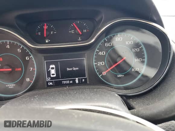 2018 Chevrolet Cruze LT z VIN 1G1BE5SM0J7246944, wystawiony jako Copart lot #70740502 z przebiegiem 73 133 mil mil oraz . Historia ofert i sprzedaży dostępna na DreamBid. Obrazek 9.