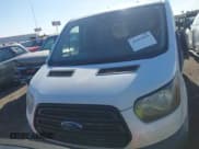 ✅ 2016 Ford Transit Cargo • VIN: 1FTYE1YM3GKB19466 • Lot: 43525016. Wystawiony na IAAI z przebiegiem 292 421 mil. Bezpłatny archiwum sprzedaży aukcyjnych z USA i szczegółowy raport historii pojazdu na DreamBid. Zdjęcie 12.