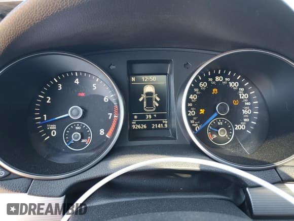 ✅ 2013 Volkswagen Golf R w/Sunroof & Navi • VIN: WVWPF7AJ3DW117796 • Лот: 46360945. Опубликован ранее на Copart с пробегом 92 626 миль. Бесплатный доступ к архиву аукционных продаж из США и подробный отчёт об истории автомобиля на DreamBid. Изображение 9.