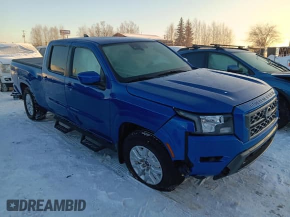 ✅ 2024 Nissan Frontier SV • VIN: 1N6ED1FKXRN650413 • Lot: 43301515. Wystawiony na Copart z przebiegiem 7 991 mil. Bezpłatny archiwum sprzedaży aukcyjnych z USA i szczegółowy raport historii pojazdu na DreamBid. Zdjęcie 4.