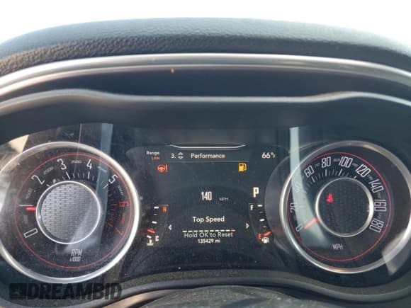 ✅ 2015 Dodge Challenger R/T Scat Pack • VIN: 2C3CDZFJ5FH846431 • Lot: 80728865. Wystawiony na Copart z przebiegiem 135 429 mil. Bezpłatny archiwum sprzedaży aukcyjnych z USA i szczegółowy raport historii pojazdu na DreamBid. Zdjęcie 9.