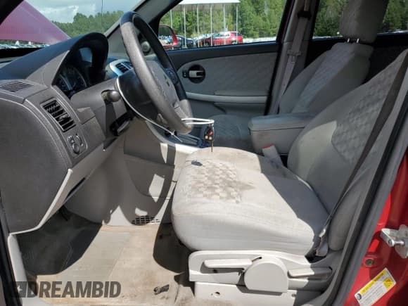 ✅ 2006 Chevrolet Equinox LT • VIN: 2CNDL63F166098351 • Лот: 71854505. Опубликован ранее на Copart с пробегом 160 060 миль. Бесплатный доступ к архиву аукционных продаж из США и подробный отчёт об истории автомобиля на DreamBid. Изображение 7.