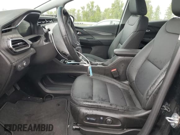✅ 2023 Chevrolet Bolt EV 2LT • VIN: 1G1FX6S01P4204033 • Lot: 52625144. Wystawiony na Copart z przebiegiem 1 368 mil. Bezpłatny archiwum sprzedaży aukcyjnych z USA i szczegółowy raport historii pojazdu na DreamBid. Zdjęcie 7.